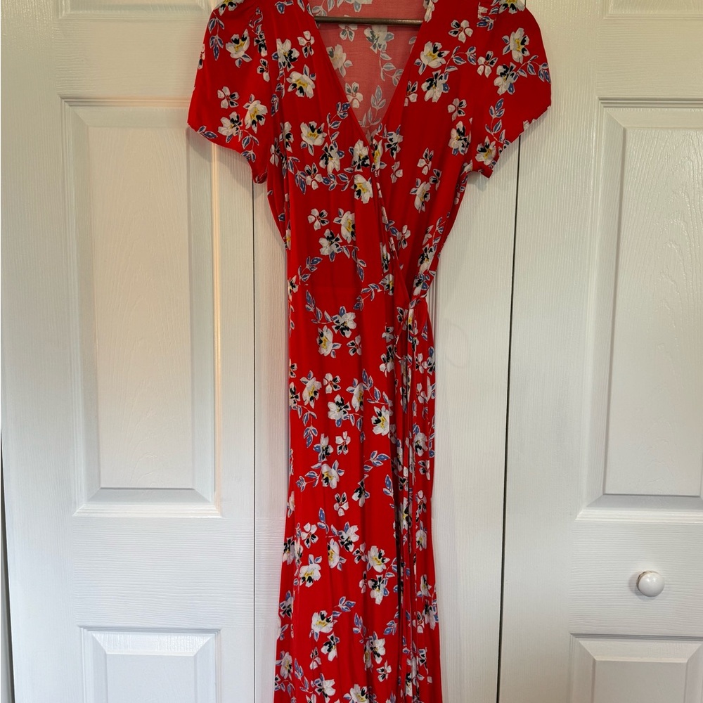 GAP - Floral Red Wrap Dress
